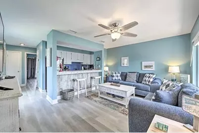 6829 Thomas Drive #417, Panama City Beach, FL 32408 - Photo 1