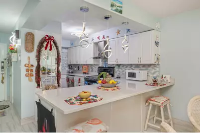 5801 Thomas Drive #UNIT 814, Panama City Beach, FL 32408 - Photo 13