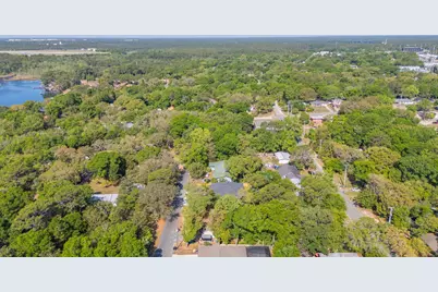 324 Hillcrest Avenue, Valparaiso, FL 32580 - Photo 53