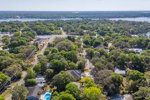 324 Hillcrest Ave, Valparaiso, FL 32580 - Photo 49
