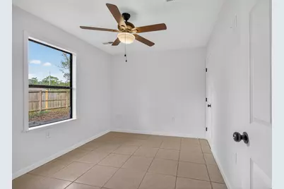 105 E Renoir Road, Defuniak Springs, FL 32433 - Photo 17