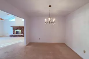301 Dawn Ln, Mary Esther, FL 32569 - Photo 9