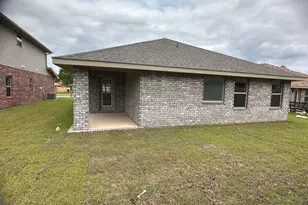 183 Ridgeway Cir, Crestview, FL 32536 - Photo 5