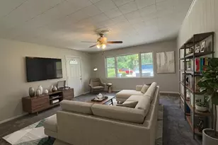 303 NW Linda Ln, Fort Walton Beach, FL 32548 - Photo 11