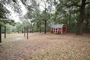 202 Shell Dr, Crestview, FL 32536 - Photo 37