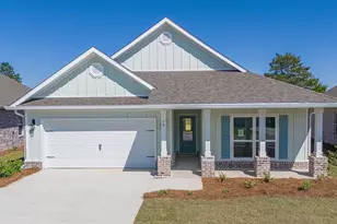 39 E Gray Owl Dr, Freeport, FL 32439 - Photo 1