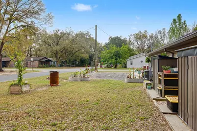 276 E Elm Avenue, Crestview, FL 32536 - Photo 25