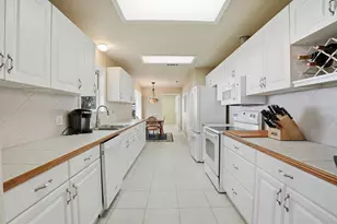 1491 W Hwy 98, Mary Esther, FL 32569 - Photo 5