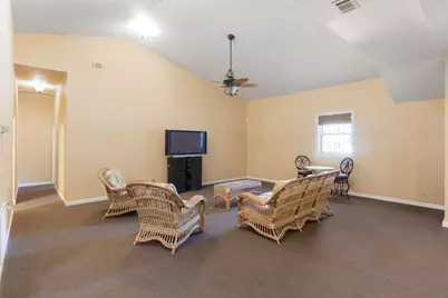 6051 Tupelo Street, Crestview, FL 32539 - Photo 7