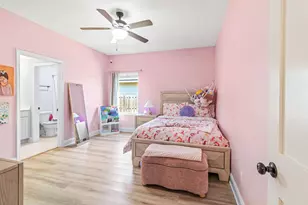 57 5th St, Shalimar, FL 32579 - Photo 17