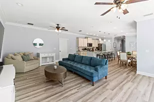 57 5th St, Shalimar, FL 32579 - Photo 9
