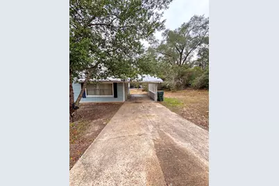 411 E Sloss Avenue, Defuniak Springs, FL 32433 - Photo 15