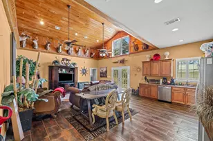 1650 Bear Bay Flats Rd Rd, Laurel Hill, FL 32567 - Photo 103