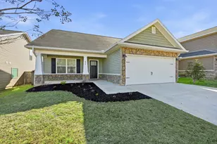 499 Eisenhower Dr, Crestview, FL 32539 - Photo 1
