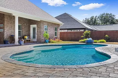 1469 E Shores Boulevard, Gulf Breeze, FL 32563 - Photo 1
