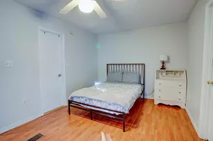 2400 Suwanee Ln, Fort Walton Beach, FL 32547 - Photo 11