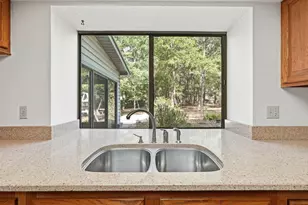 8 Kristin Circle Circle, Niceville, FL 32578 - Photo 13
