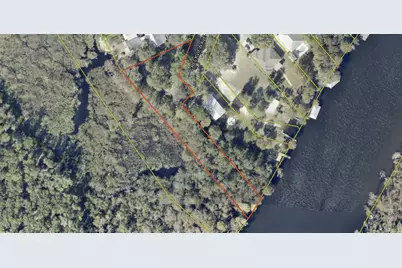 2 Creekview Avenue, Freeport, FL 32439 - Photo 1