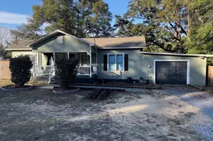 658 Lee Ave, Crestview, FL 32539 - Photo 1