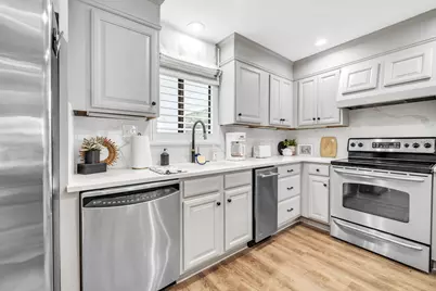 520 Gulf Shore Drive #209, Destin, FL 32541 - Photo 5