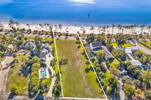 1108 W Beach Dr, Panama City, FL 32401 - Photo 1