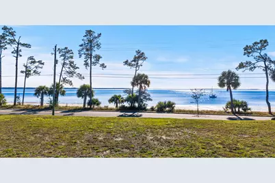 1108 W Beach Drive, Panama City, FL 32401 - Photo 11