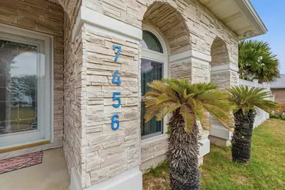 7456 Woodmont Road, Navarre, FL 32566 - Photo 9