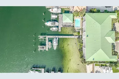 602 Harbor Boulevard #UNIT 302, Destin, FL 32541 - Photo 5