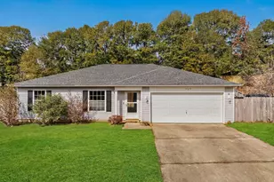209 Cabana Way, Crestview, FL 32536 - Photo 1