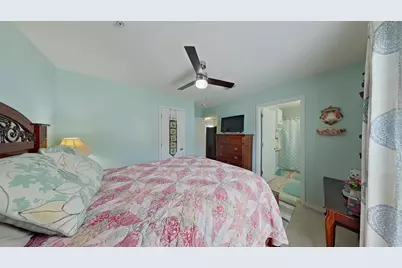 8436 Gulf Boulevard #UNIT 511, Navarre, FL 32566 - Photo 11