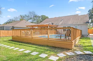 1703 19th St, Niceville, FL 32578 - Photo 33