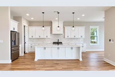 508 Village Oaks Lane, Niceville, FL 32578 - Photo 3