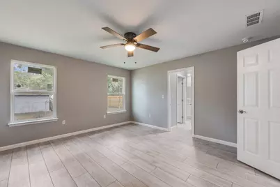 749 Amos Street, Crestview, FL 32539 - Photo 15