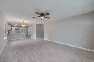 749 Amos St, Crestview, FL 32539 - Photo 3