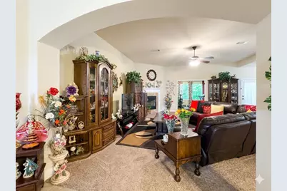 223 Paradise Palm Circle, Crestview, FL 32536 - Photo 5