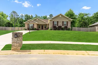 6437 Amanda Court, Crestview, FL 32536 - Photo 5