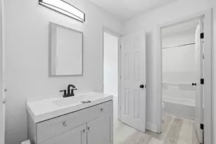 1636 E 1st Ave, Crestview, FL 32539 - Photo 33