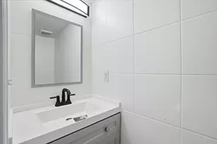 1636 E 1st Ave, Crestview, FL 32539 - Photo 35