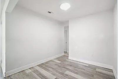 1636 E 1st Avenue, Crestview, FL 32539 - Photo 21