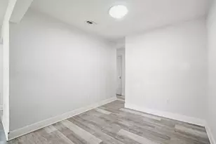 1636 E 1st Ave, Crestview, FL 32539 - Photo 21