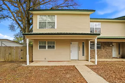 1636 E 1st Avenue, Crestview, FL 32539 - Photo 1