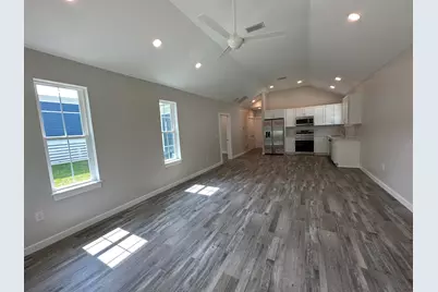 163 W Chaffin Avenue, Defuniak Springs, FL 32433 - Photo 7