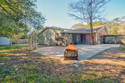 60 NW Linwood Road, Fort Walton Beach, FL 32547 - Photo 5