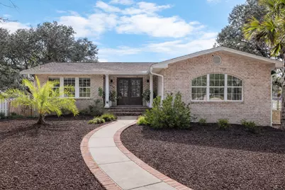 640 W Sunset Boulevard, Fort Walton Beach, FL 32547 - Photo 1