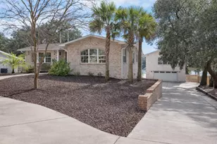 640 W Sunset Blvd, Fort Walton Beach, FL 32547 - Photo 3