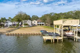 640 W Sunset Blvd, Fort Walton Beach, FL 32547 - Photo 1