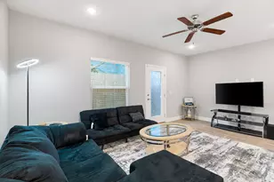 319 Carmel Dr, Fort Walton Beach, FL 32547 - Photo 13