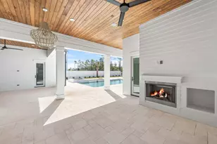 303 Golfridge Dr, Watersound, FL 32461 - Photo 3