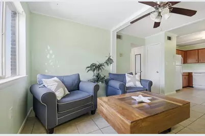 315 Bream. Ave Unit Avenue #106, Fort Walton Beach, FL 32548 - Photo 3