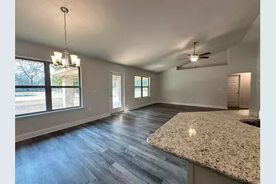 5908 Silvercrest Boulevard, Crestview, FL 32536 - Photo 13
